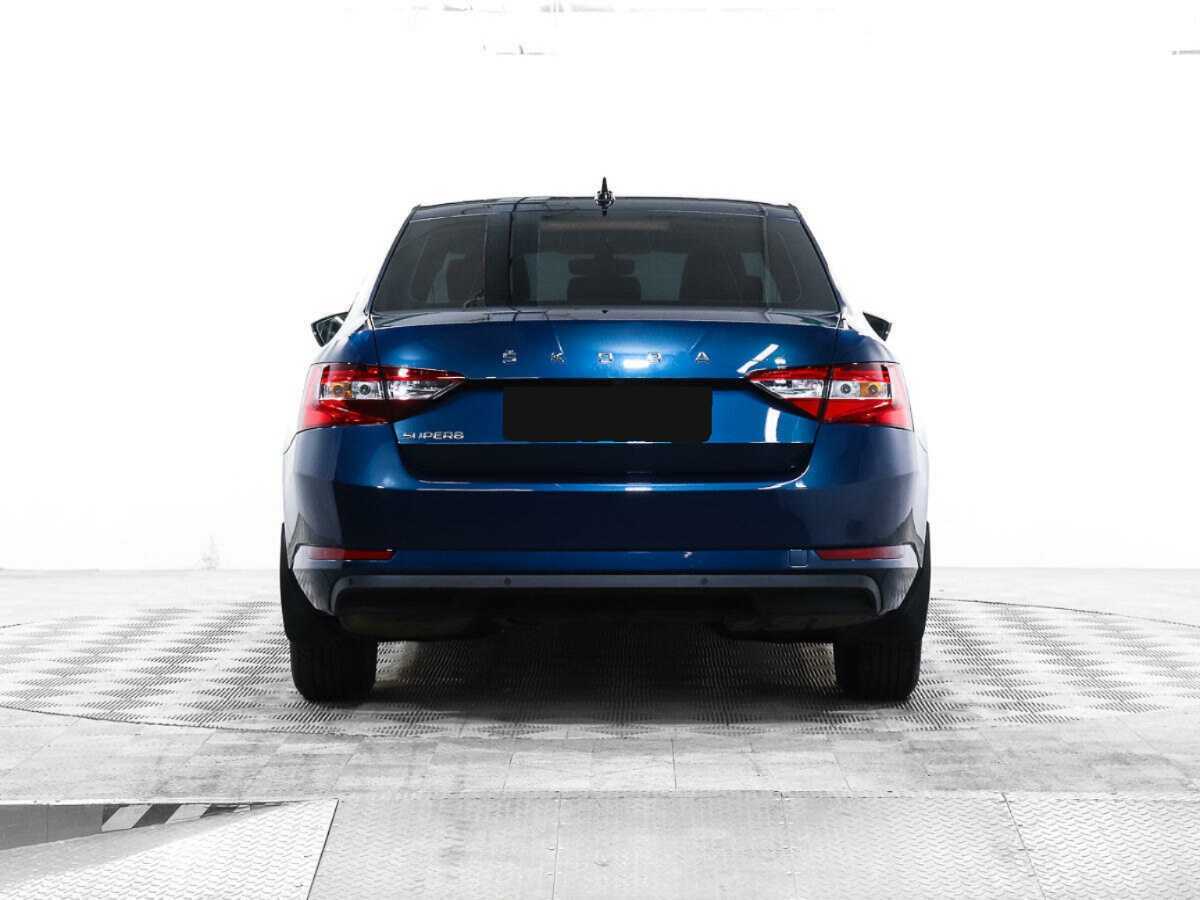 Skoda Superb 2021 года с пробегом. Фото: #5