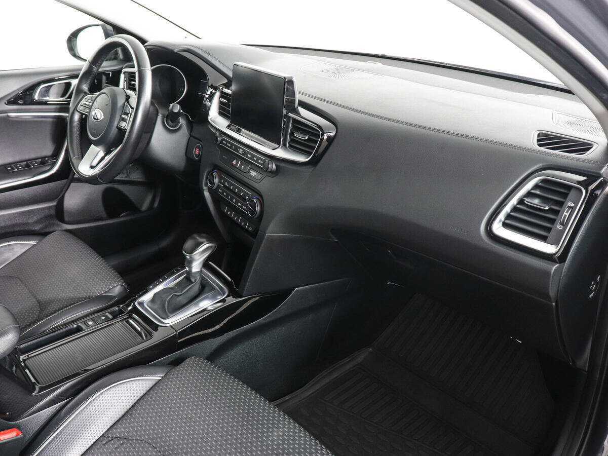 Kia Ceed 2018 года с пробегом. Фото: #9