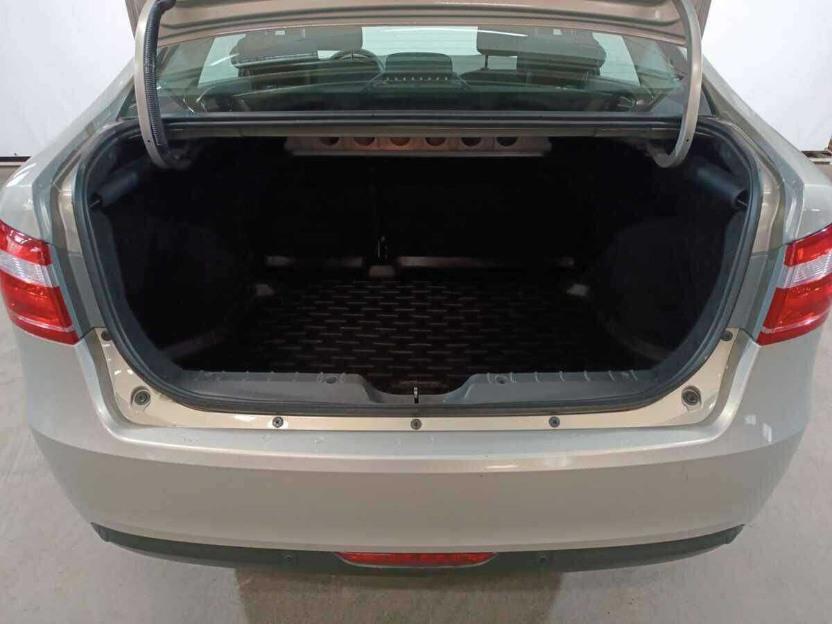 Lada (ВАЗ) Vesta 2018 года с пробегом. Фото: #17