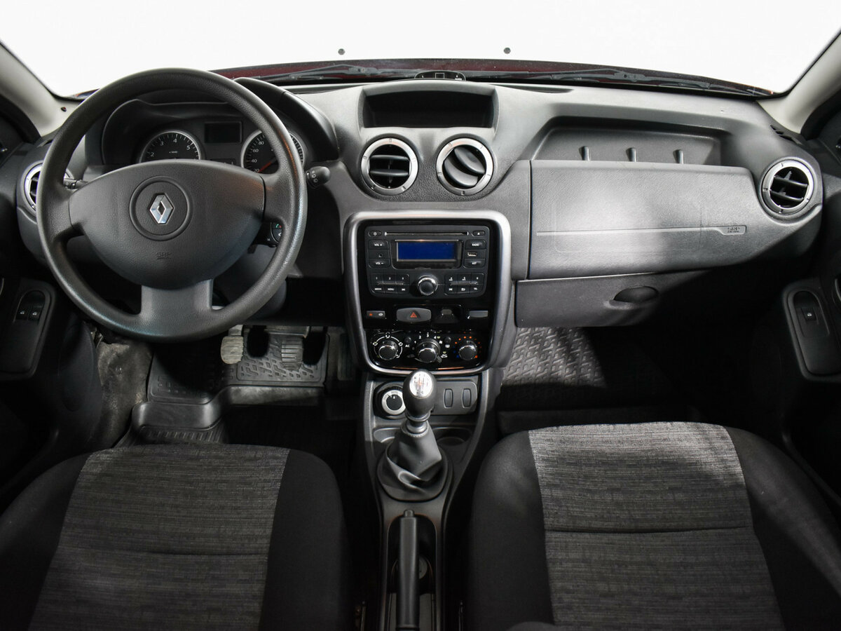 Renault Duster 2013 года с пробегом. Фото: #12