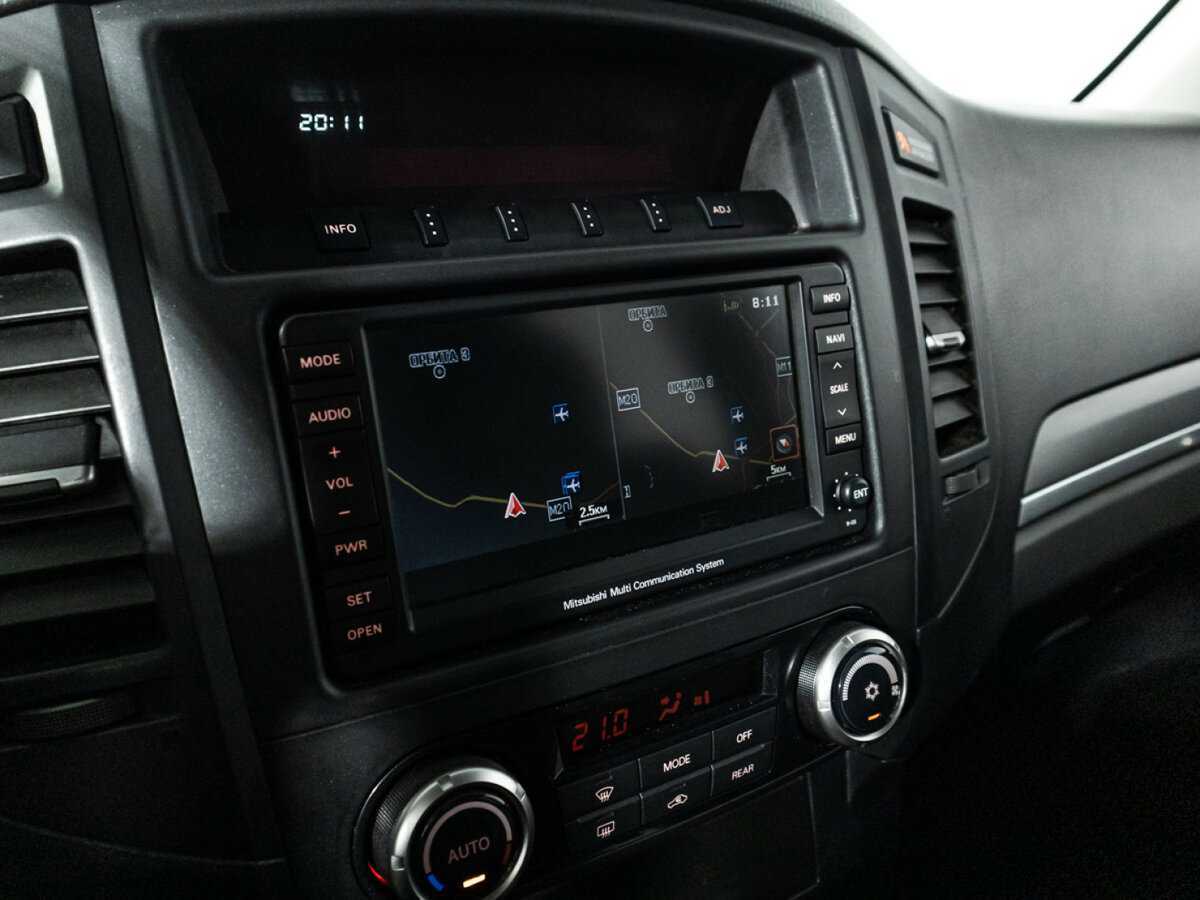 Mitsubishi Pajero 2012 года с пробегом. Фото: #14