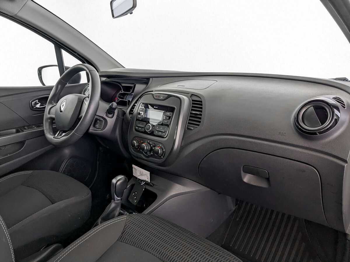 Renault Kaptur 2018 года с пробегом. Фото: #9