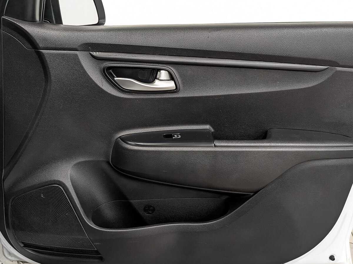 Kia Rio 2020 года с пробегом. Фото: #22