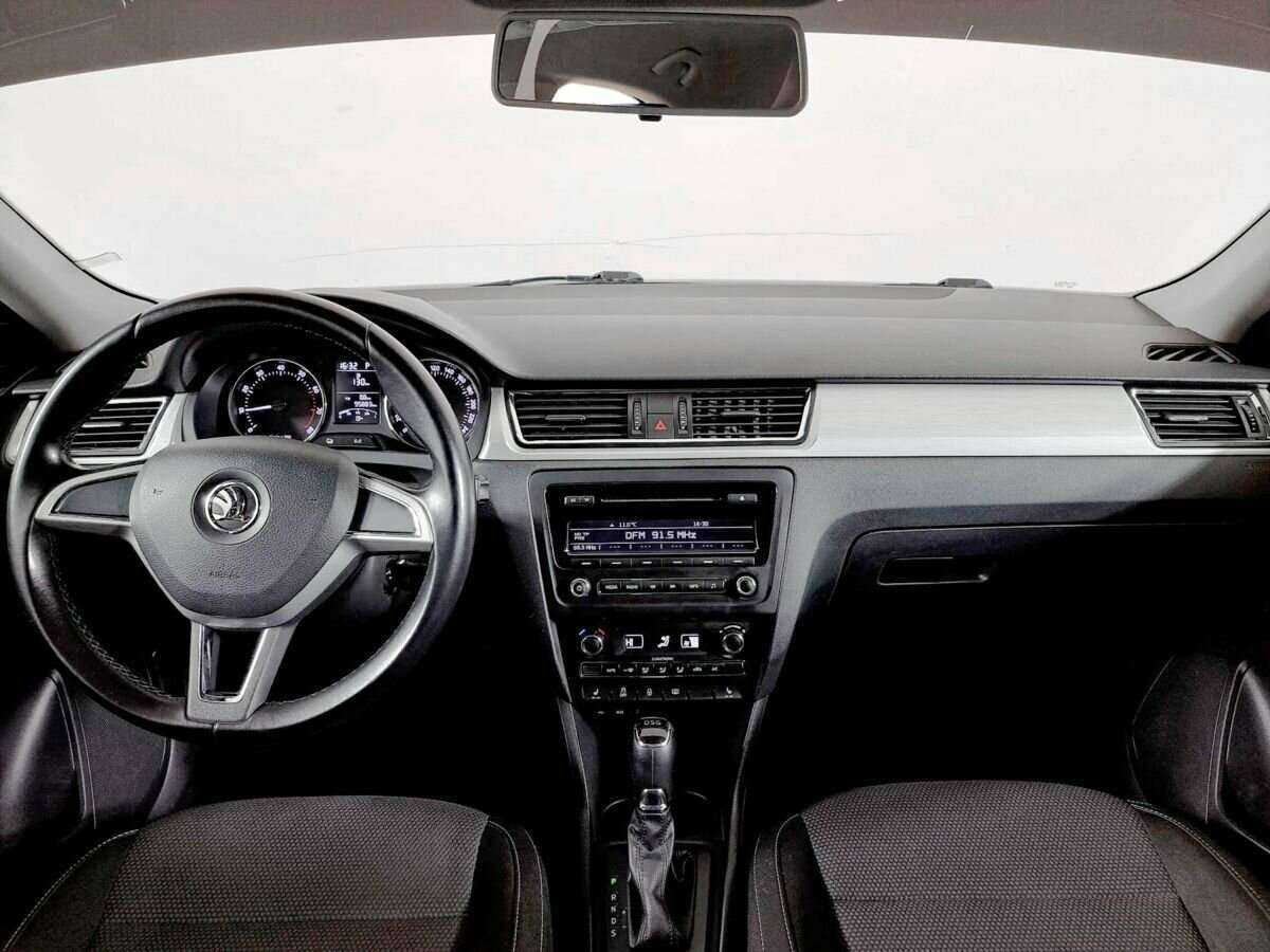Skoda Rapid 2014 года с пробегом. Фото: #8
