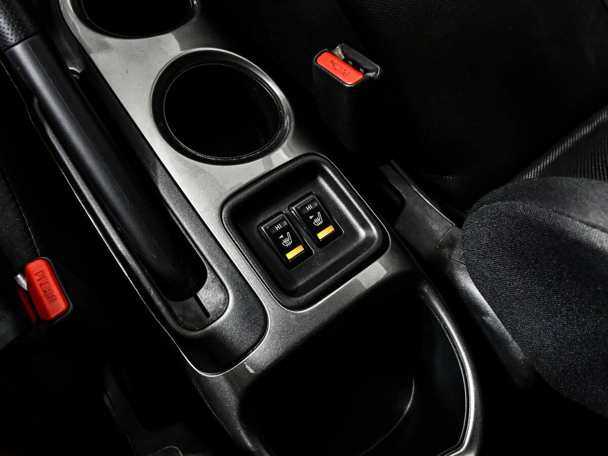 Nissan Juke 2012 года с пробегом. Фото: #14