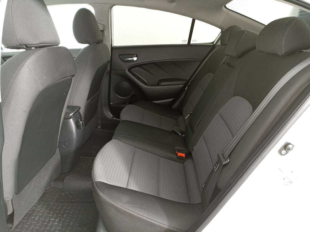 Kia Cerato 2016 года с пробегом. Фото: #9