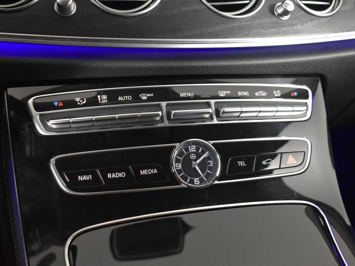 Mercedes-Benz E-Класс 2017 года с пробегом. Фото: #16