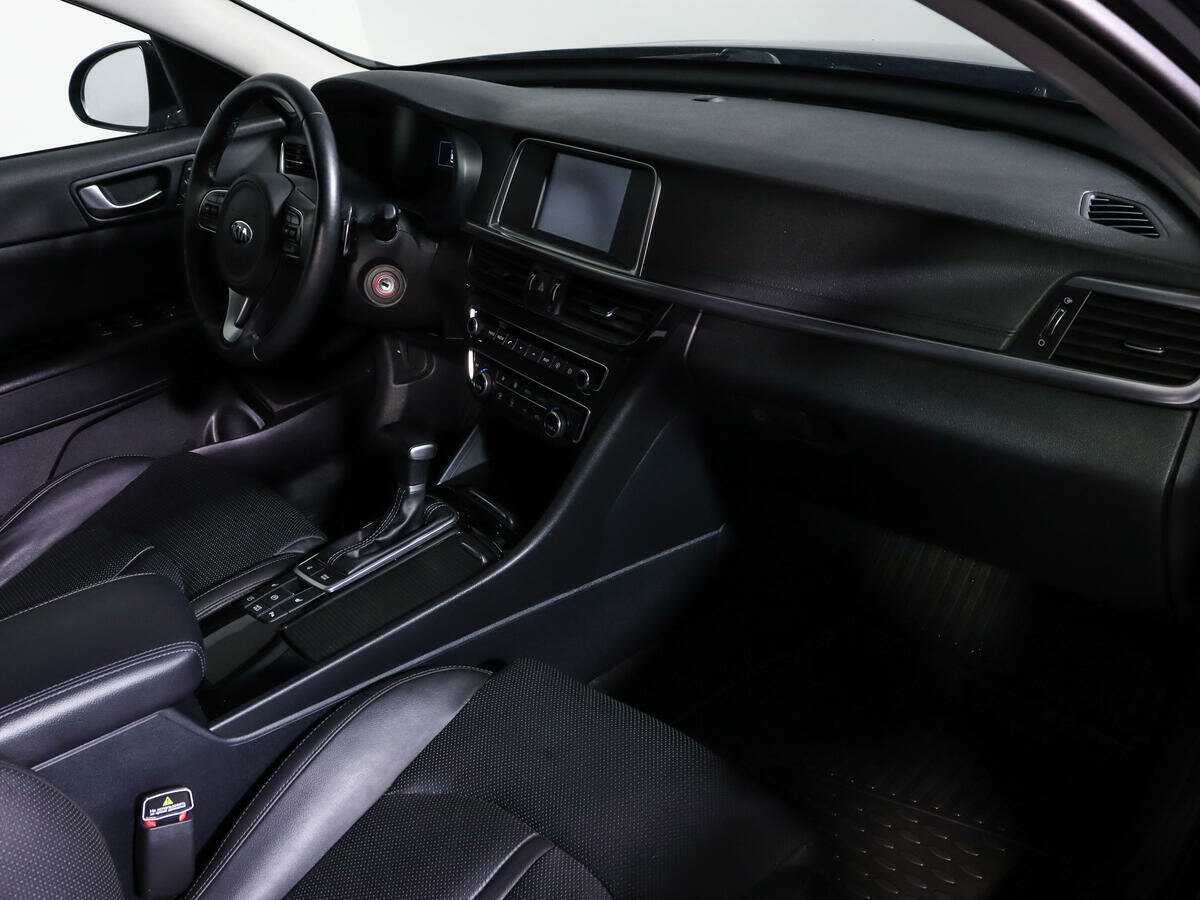 Kia Optima 2018 года с пробегом. Фото: #8