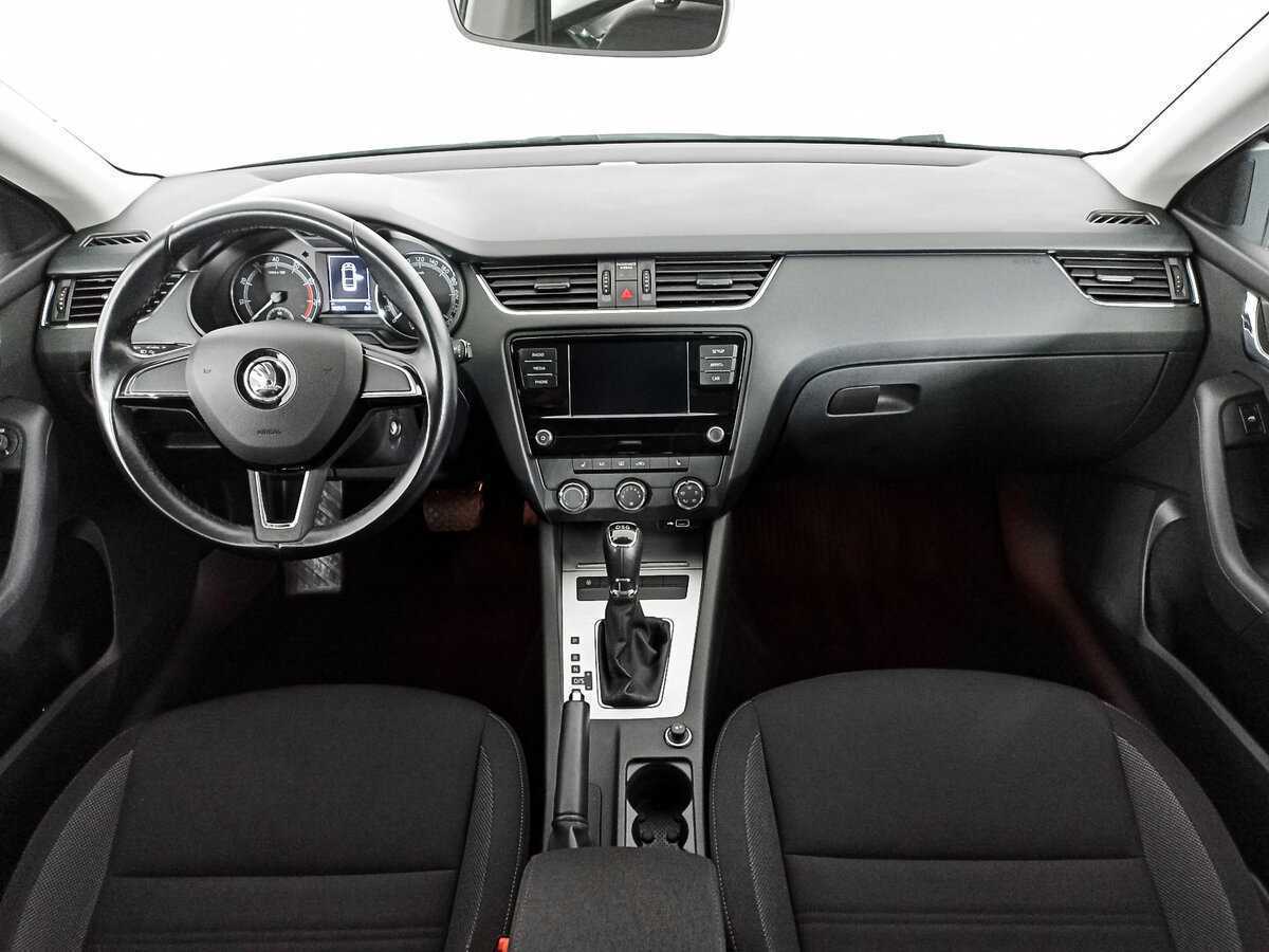 Skoda Octavia 2020 года с пробегом. Фото: #13