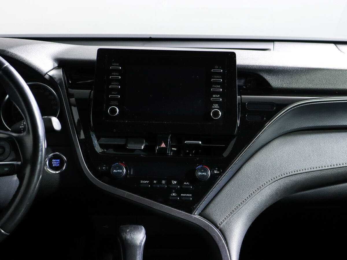 Toyota Camry 2021 года с пробегом. Фото: #12
