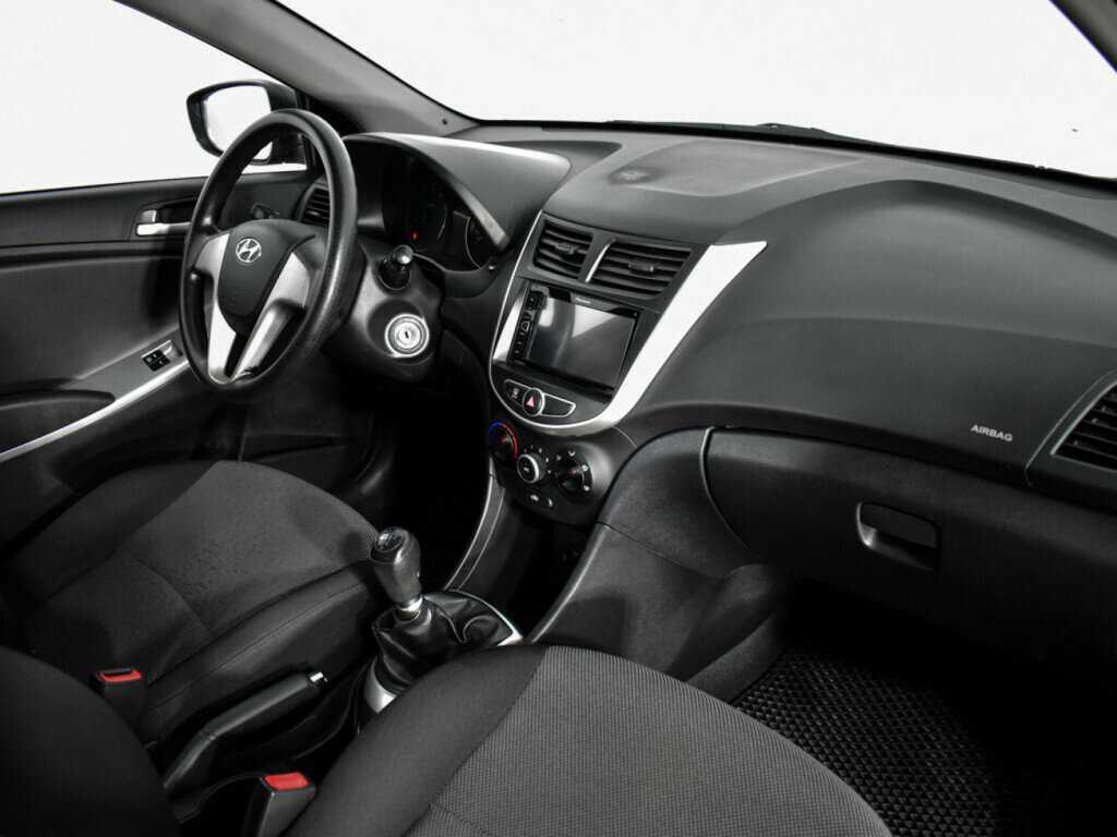 Hyundai Solaris 2013 года с пробегом. Фото: #7