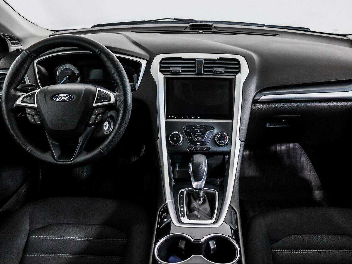 Ford Mondeo 2016 года с пробегом. Фото: #11