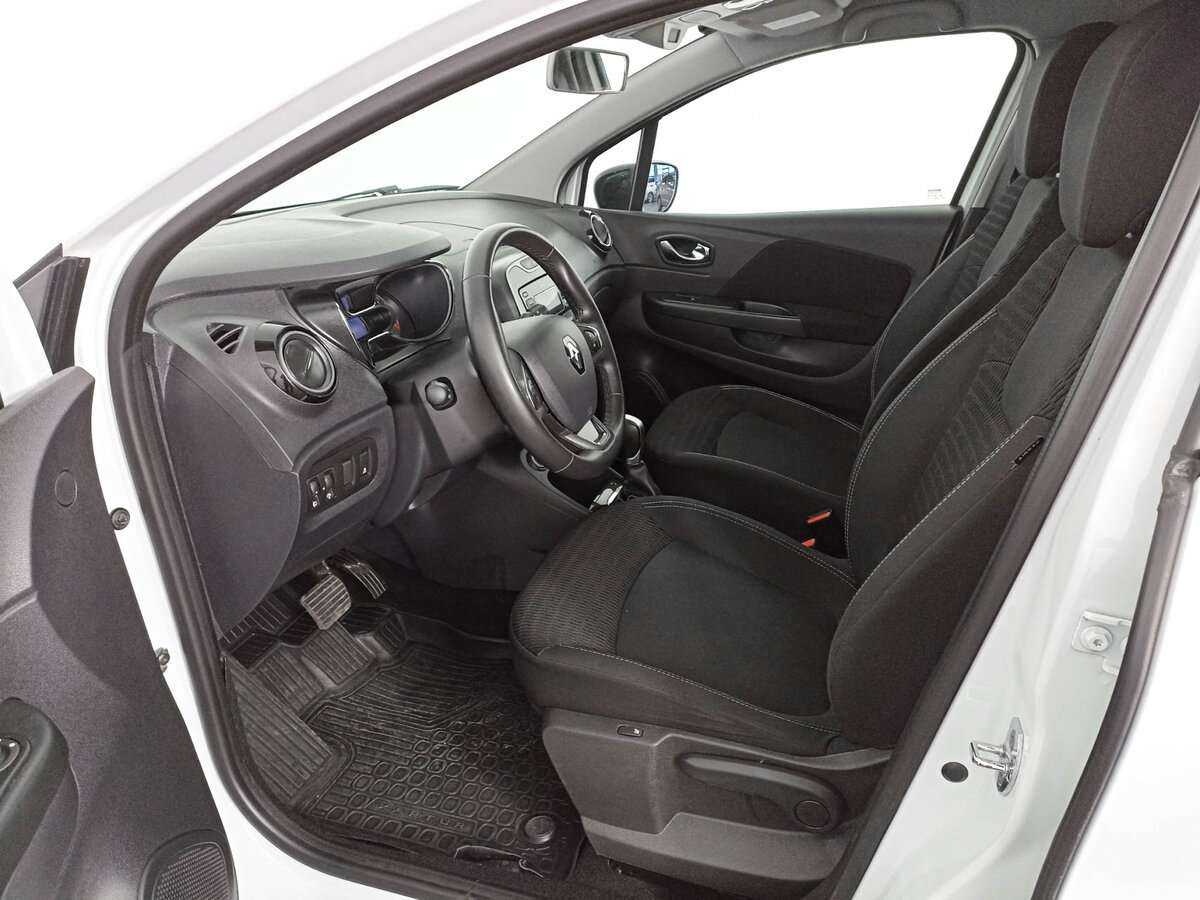 Renault Kaptur 2018 года с пробегом. Фото: #13