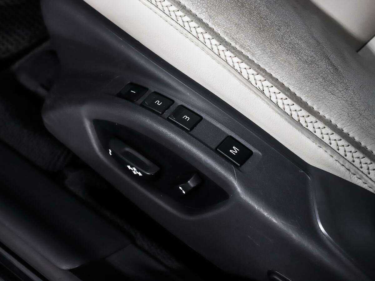 Volvo XC70 2014 года с пробегом. Фото: #9