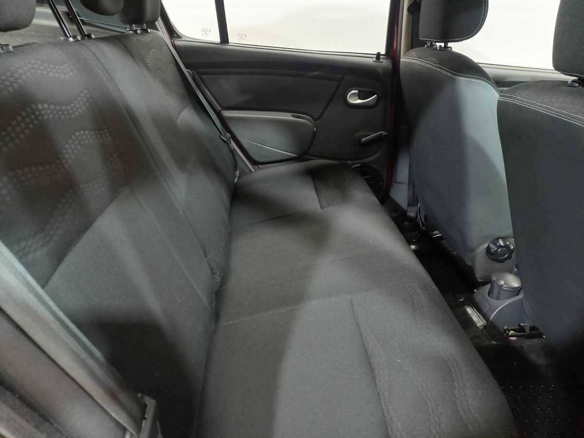 Renault Sandero 2012 года с пробегом. Фото: #10