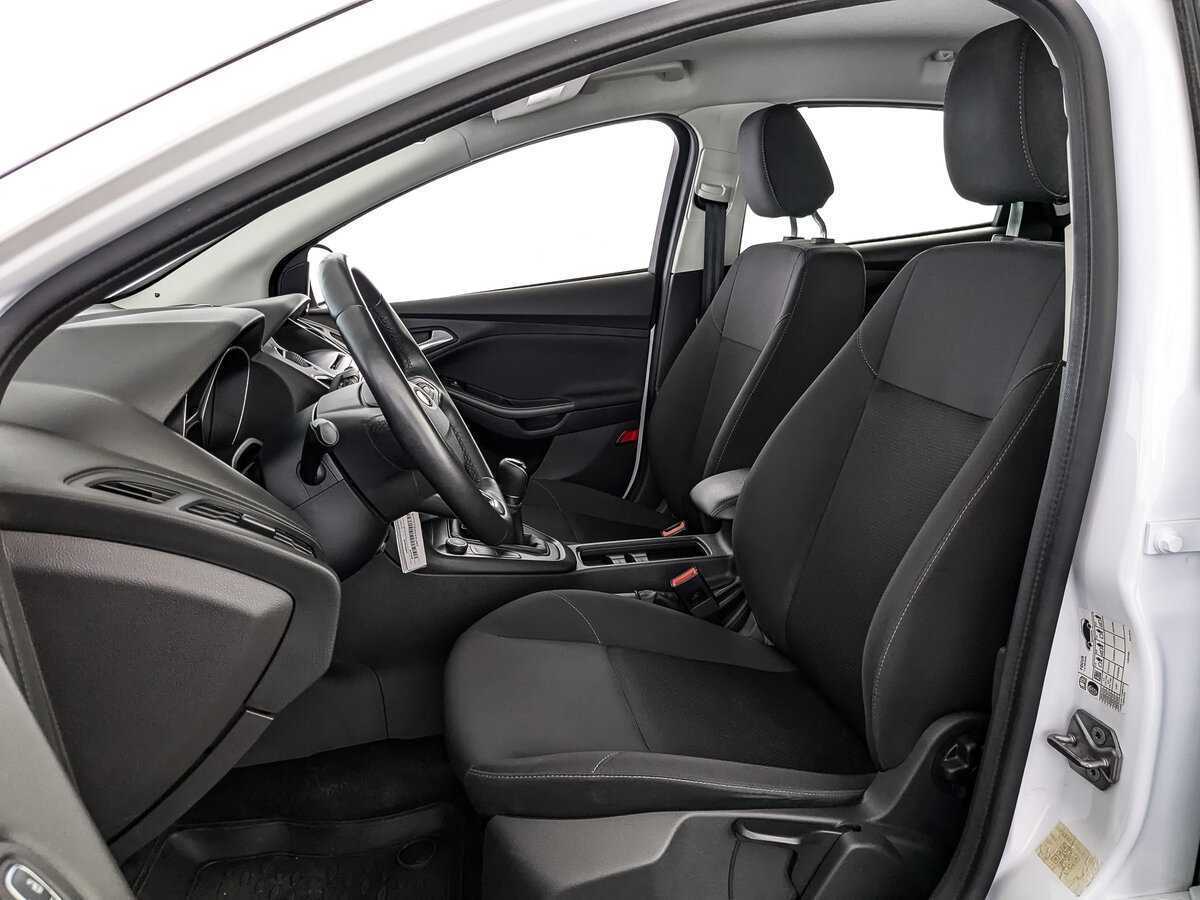 Ford Focus 2018 года с пробегом. Фото: #15