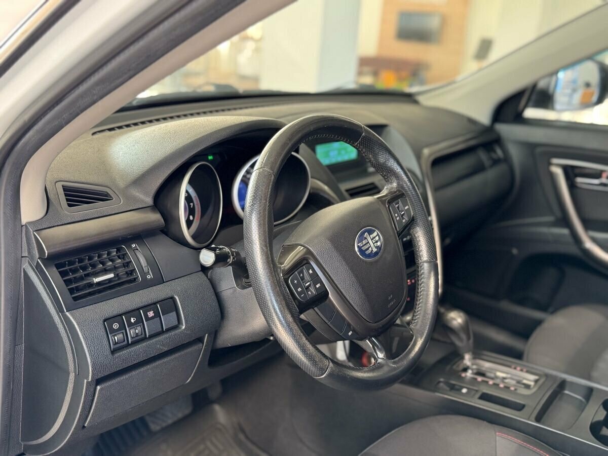 FAW Besturn X80 2017 года с пробегом. Фото: #21