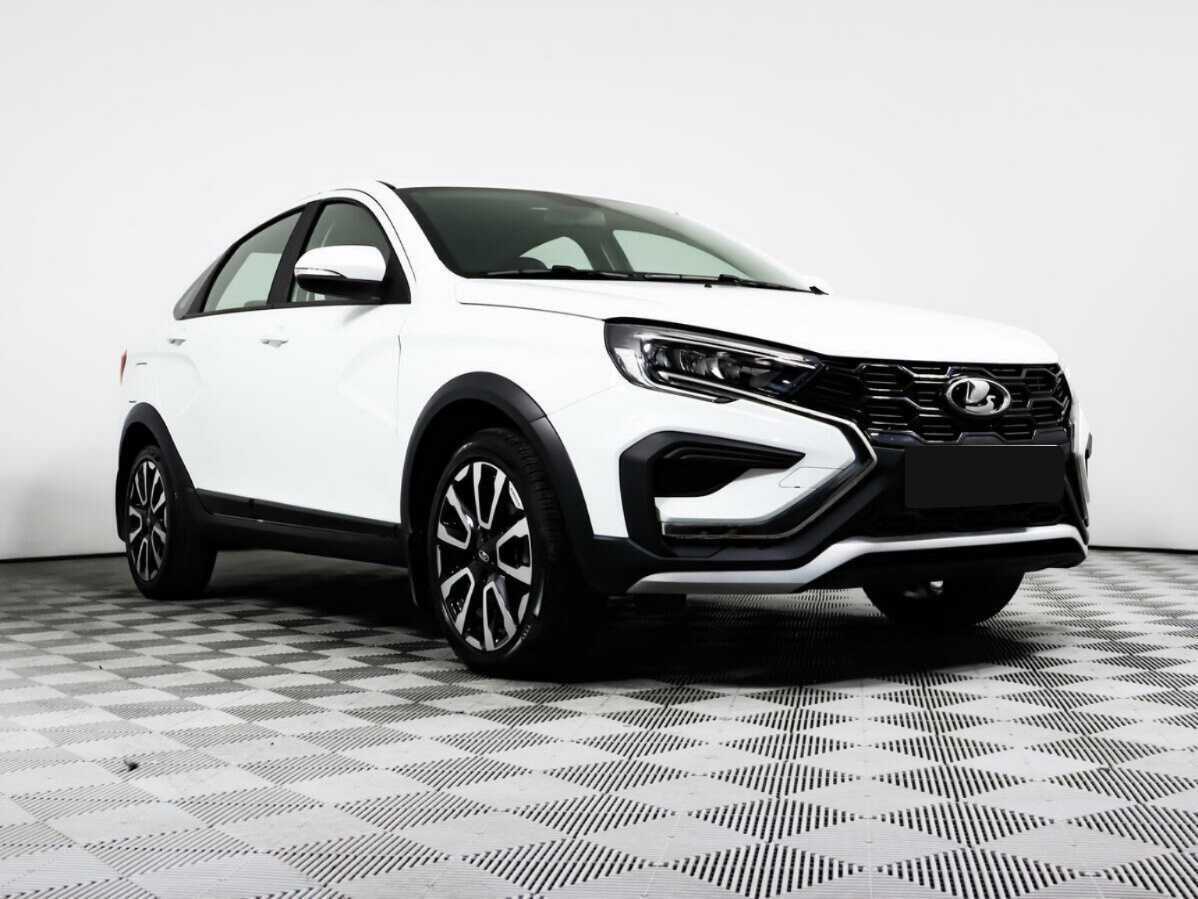 Lada (ВАЗ) Vesta 2023 года с пробегом. Фото: #2