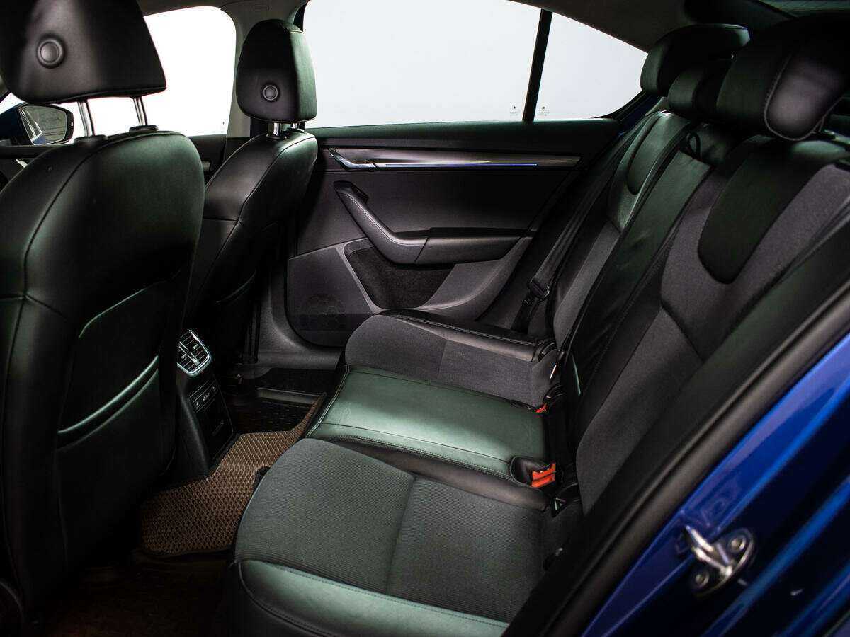 Skoda Octavia 2020 года с пробегом. Фото: #9