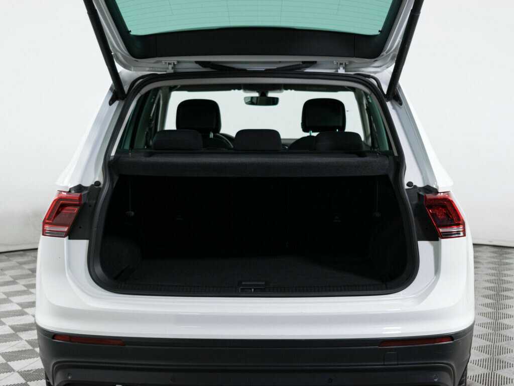Volkswagen Tiguan 2018 года с пробегом. Фото: #6