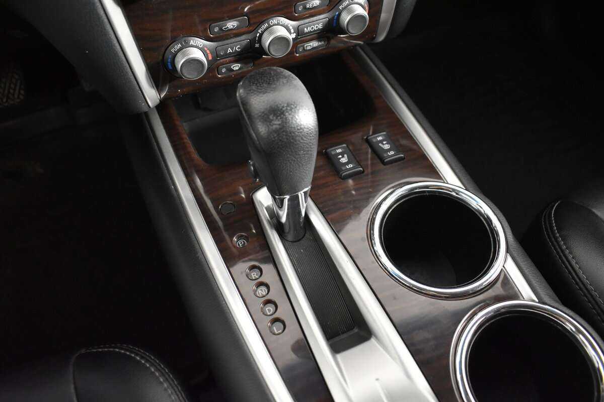 Nissan Pathfinder 2015 года с пробегом. Фото: #15