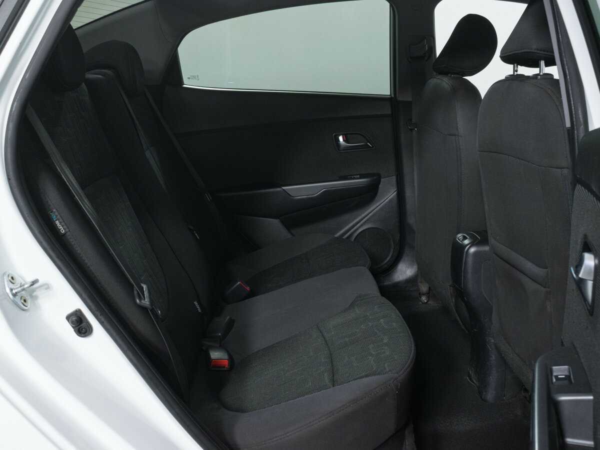 Kia Rio 2016 года с пробегом. Фото: #9