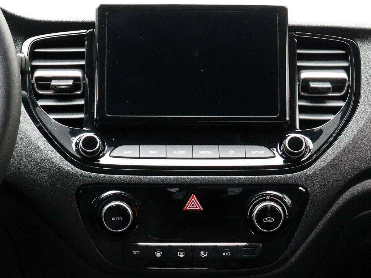 Hyundai Solaris 2021 года с пробегом. Фото: #9