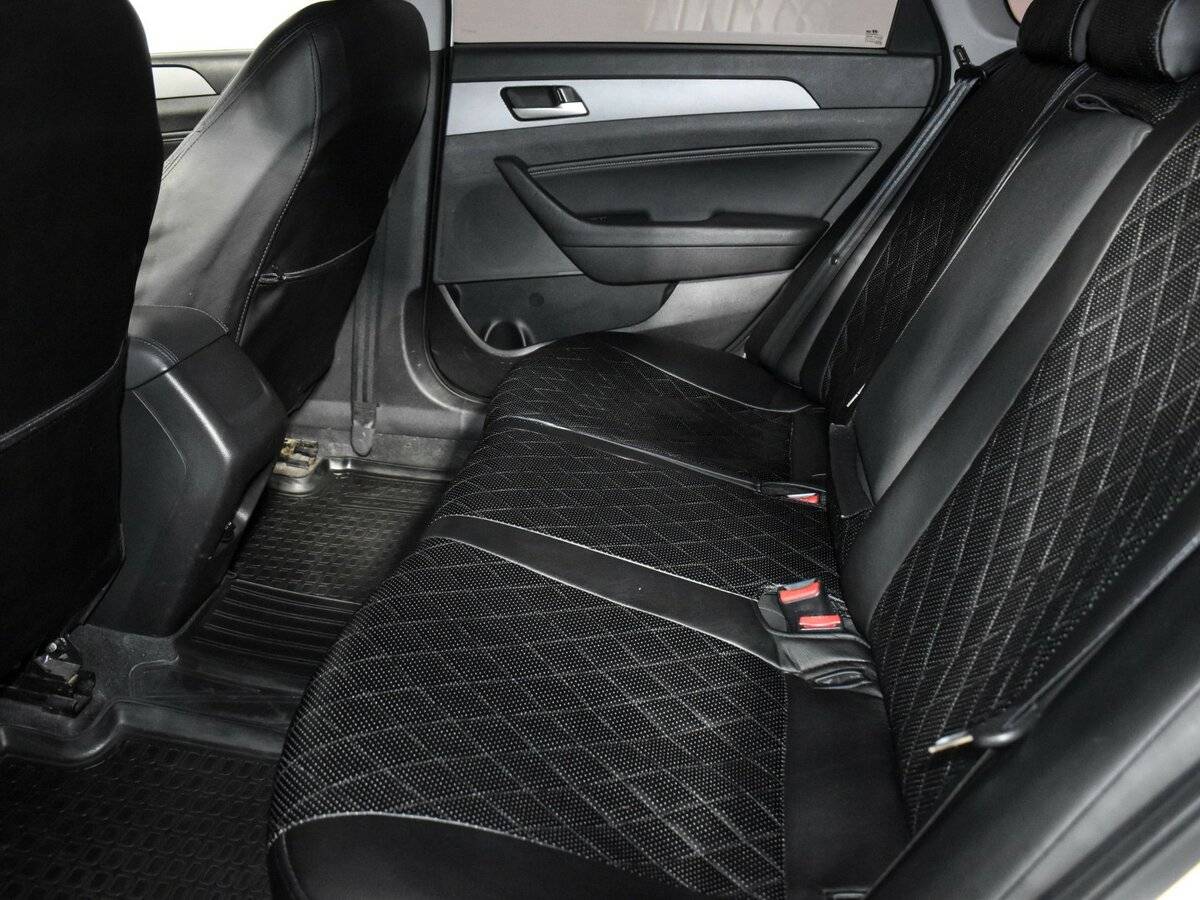 Hyundai Sonata 2019 года с пробегом. Фото: #8