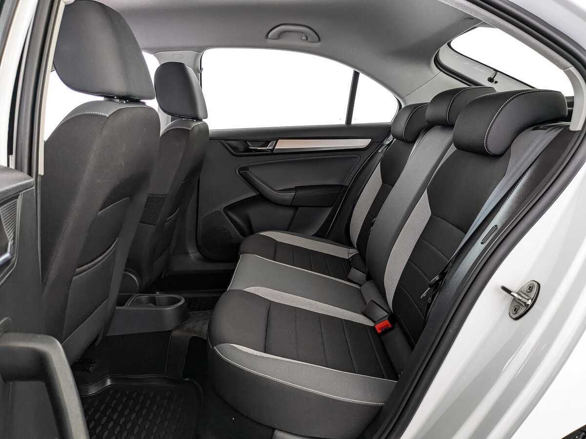 Skoda Rapid 2019 года с пробегом. Фото: #13