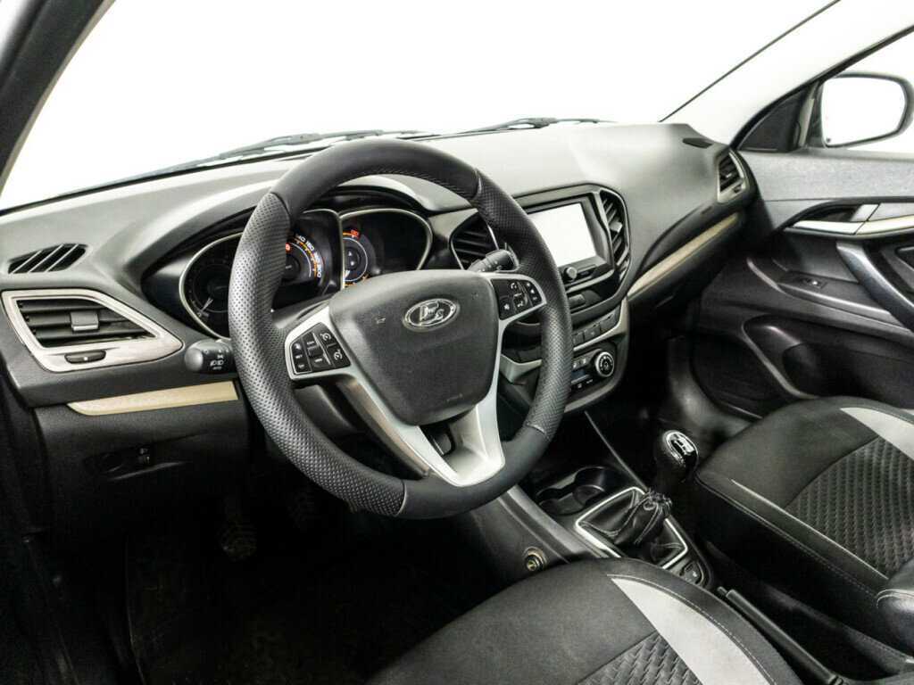 Lada (ВАЗ) Vesta 2018 года с пробегом. Фото: #10