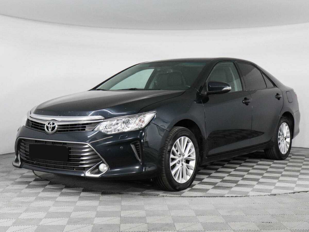 Toyota Camry 2015 года с пробегом. Посмотреть фото