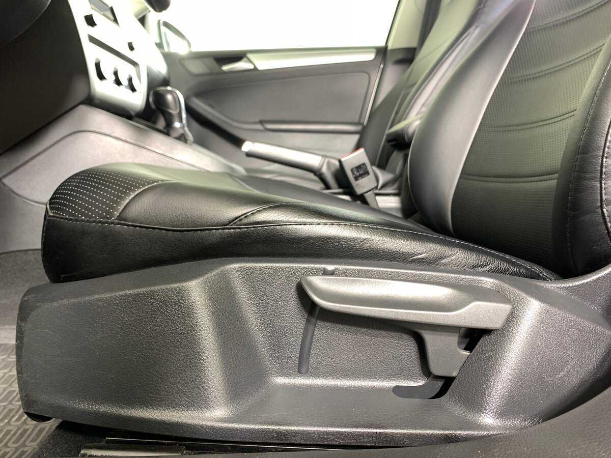 Volkswagen Jetta 2017 года с пробегом. Фото: #15