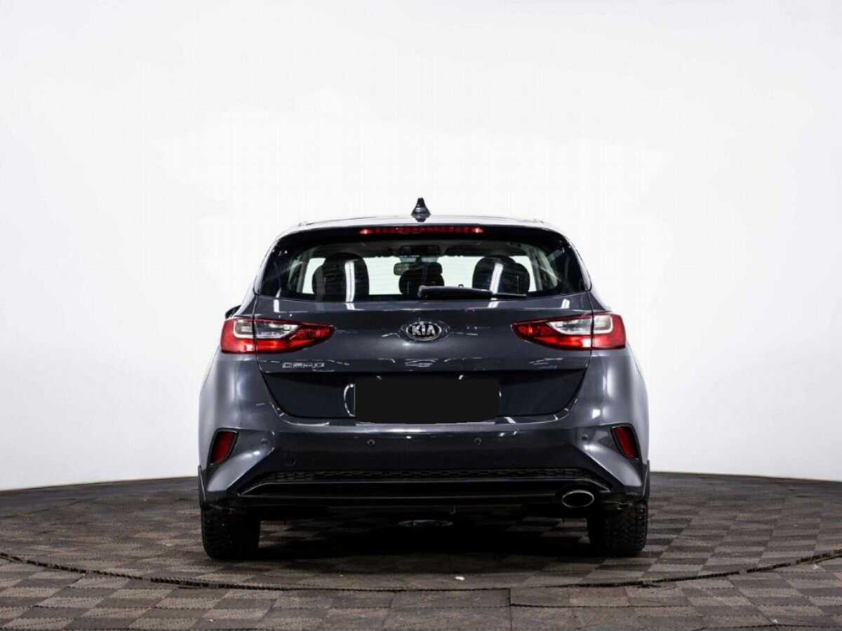 Kia Ceed 2018 года с пробегом. Фото: #4