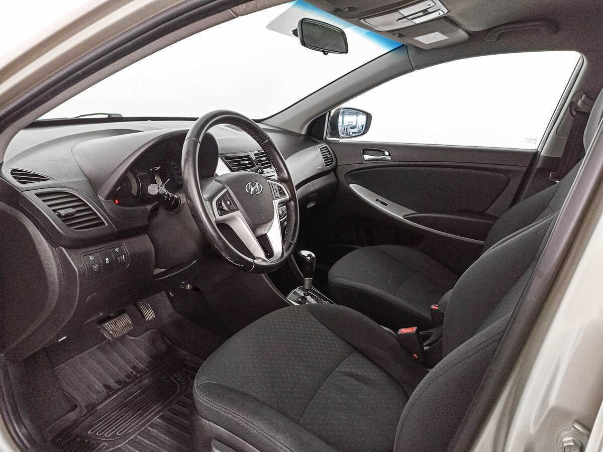 Hyundai Solaris 2012 года с пробегом. Фото: #13