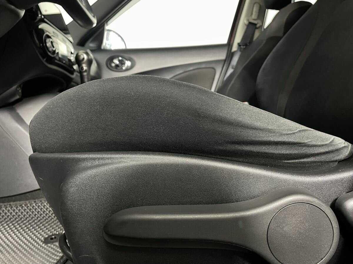 Nissan Juke 2014 года с пробегом. Фото: #9
