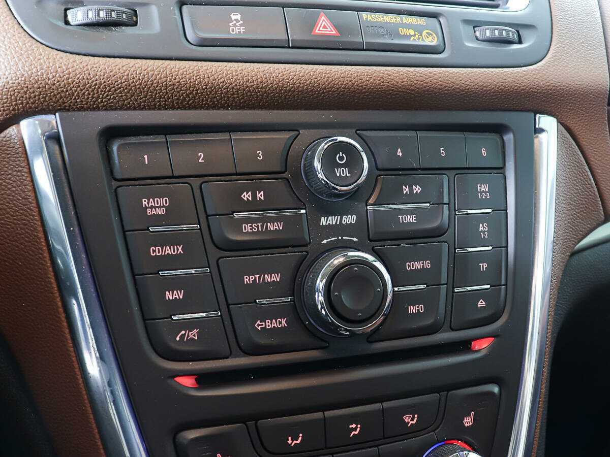 Opel Mokka 2012 года с пробегом. Фото: #18