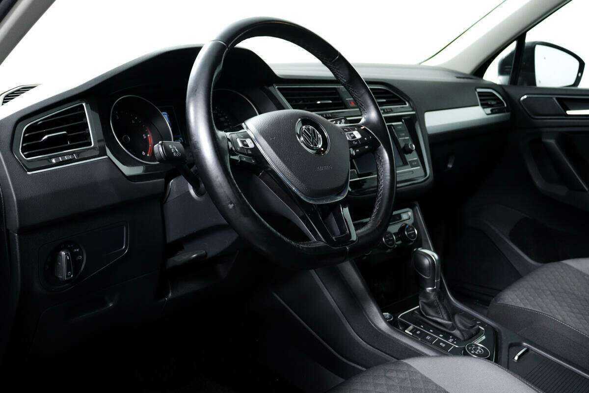 Volkswagen Tiguan 2017 года с пробегом. Фото: #12