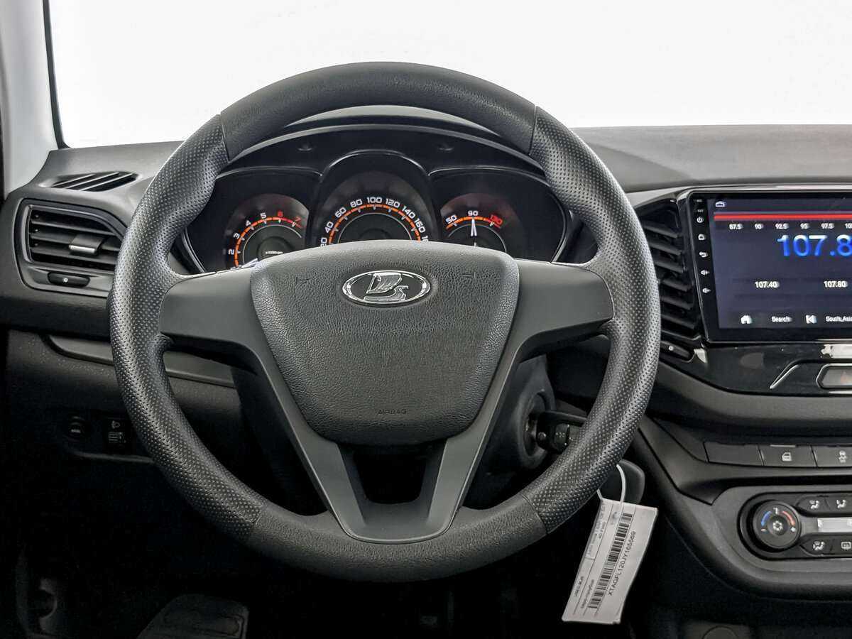 Lada (ВАЗ) Vesta 2018 года с пробегом. Фото: #16