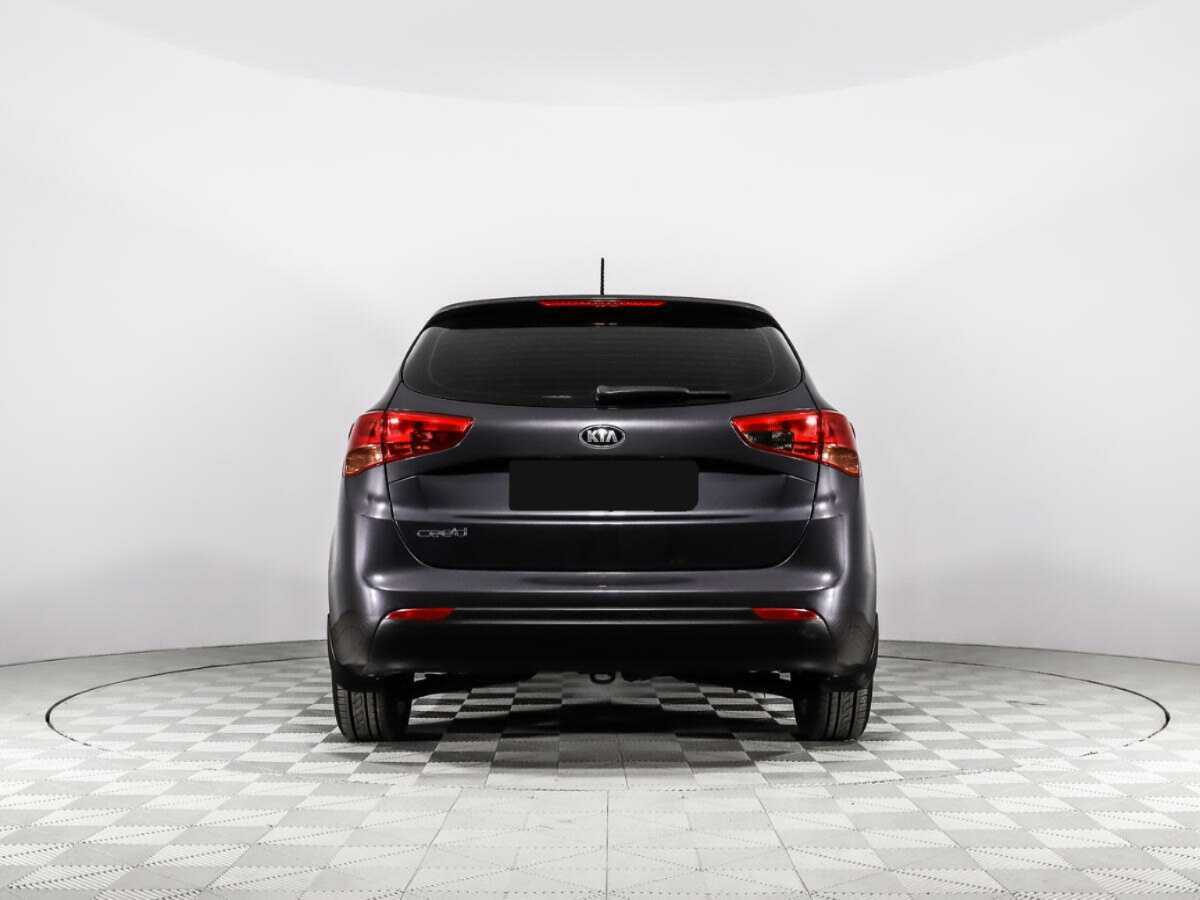 Kia Ceed 2014 года с пробегом. Фото: #5