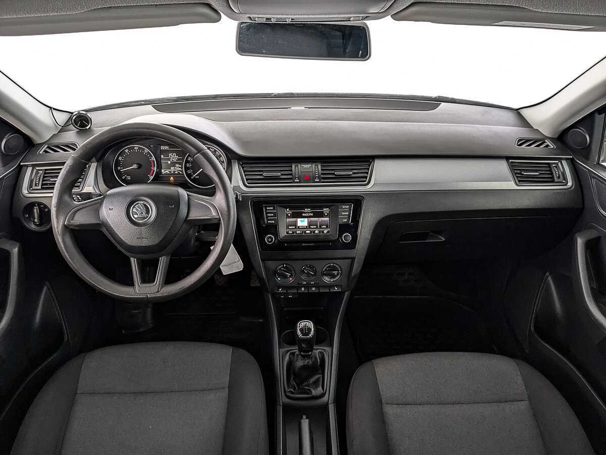Skoda Rapid 2017 года с пробегом. Фото: #13