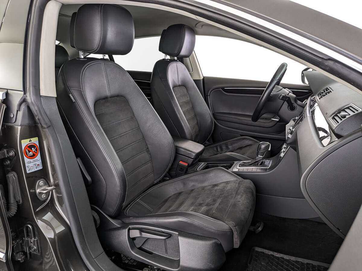 Volkswagen Passat CC 2012 года с пробегом. Фото: #20