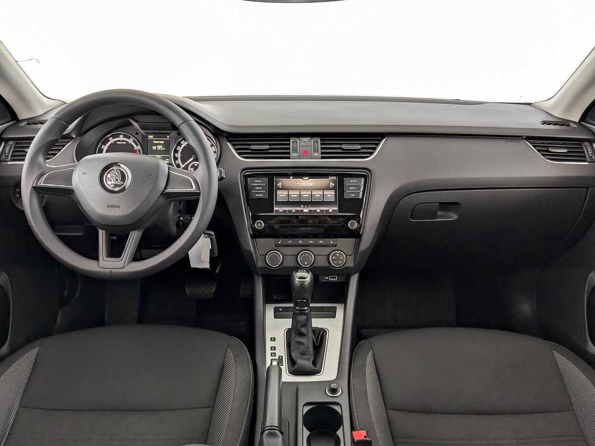 Skoda Octavia 2018 года с пробегом. Фото: #13