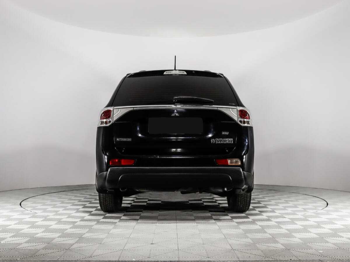 Mitsubishi Outlander 2014 года с пробегом. Фото: #5