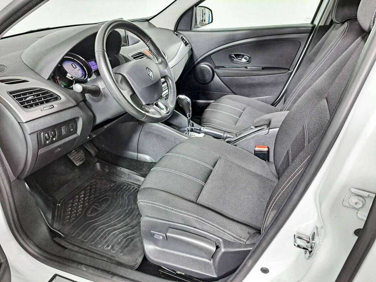 Renault Megane 2014 года с пробегом. Фото: #13