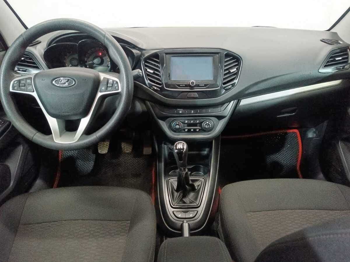 Lada (ВАЗ) Vesta 2019 года с пробегом. Фото: #8