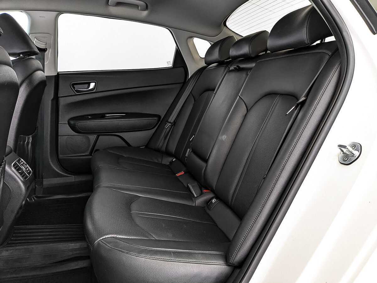 Kia Optima 2017 года с пробегом. Фото: #17