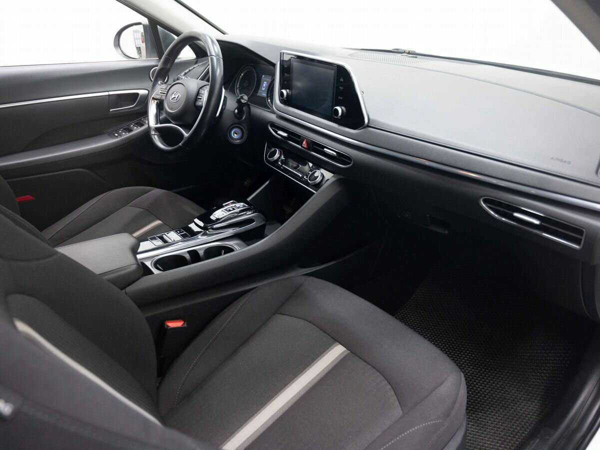 Hyundai Sonata 2020 года с пробегом. Фото: #10