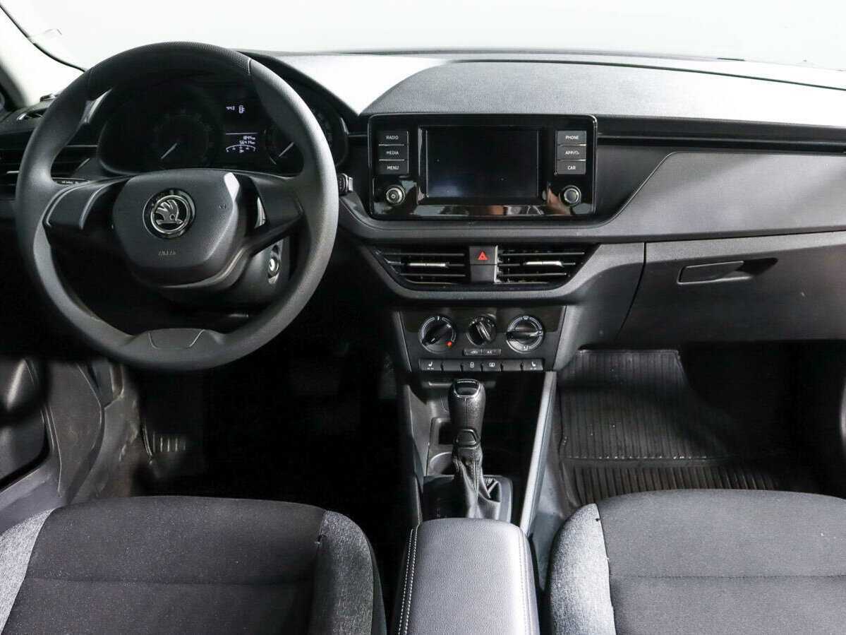 Skoda Rapid 2021 года с пробегом. Фото: #11