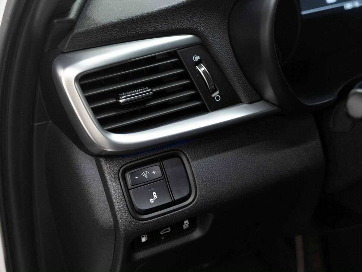 Kia Optima 2018 года с пробегом. Фото: #22