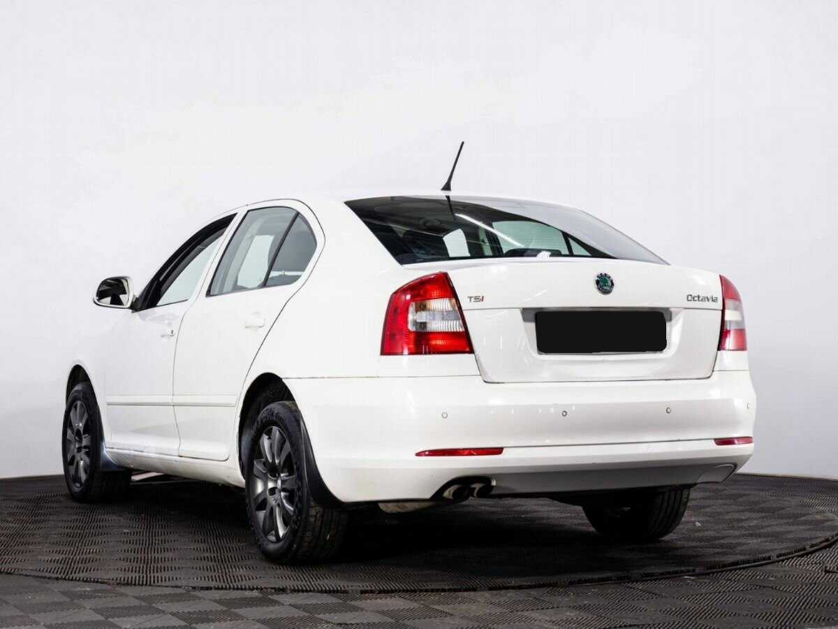 Skoda Octavia 2012 года с пробегом. Фото: #3